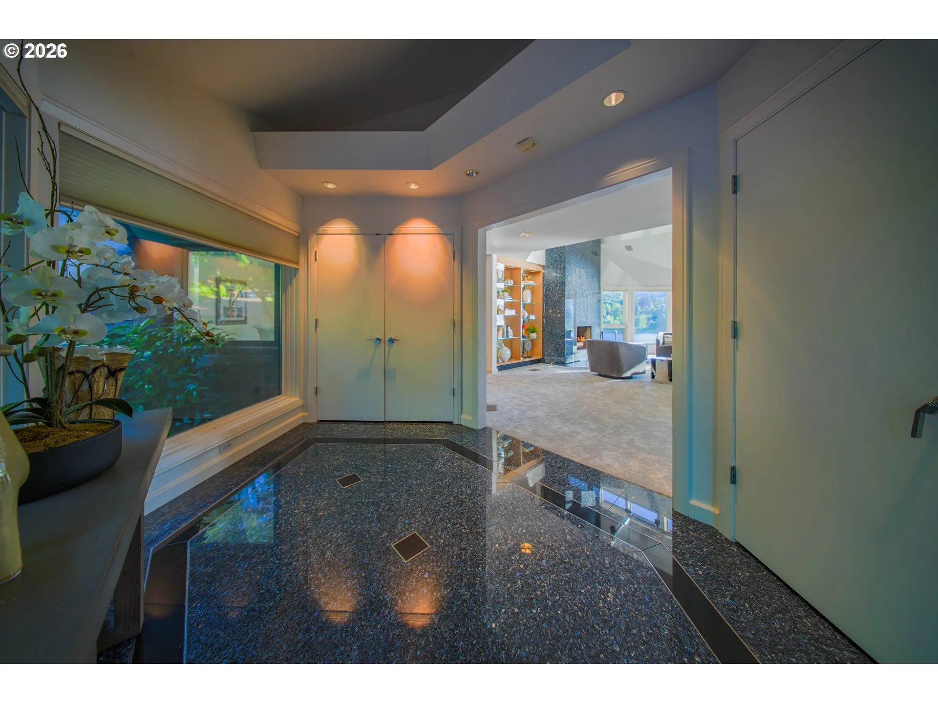 Entrance/Foyer