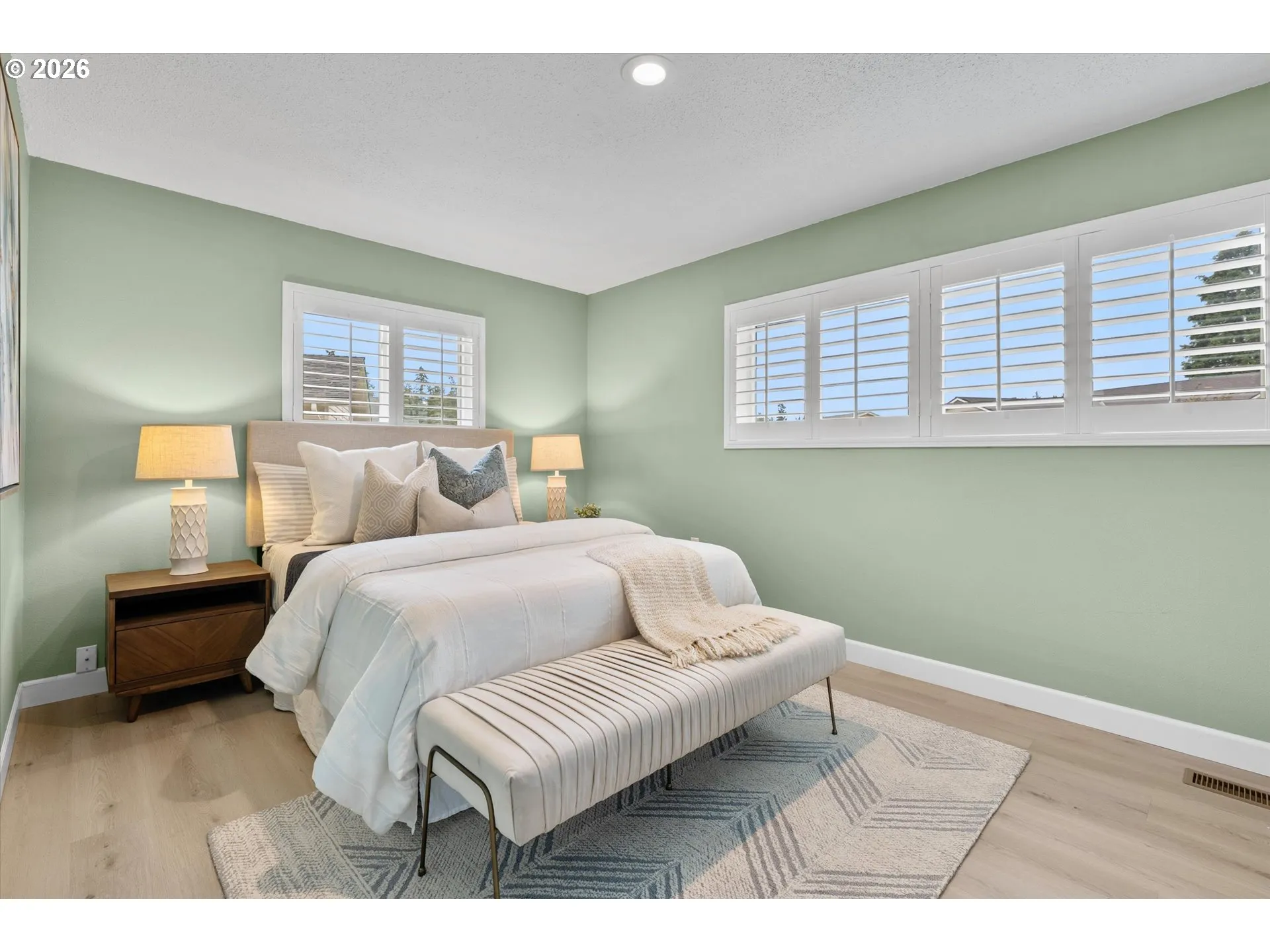 Bedroom, Primary