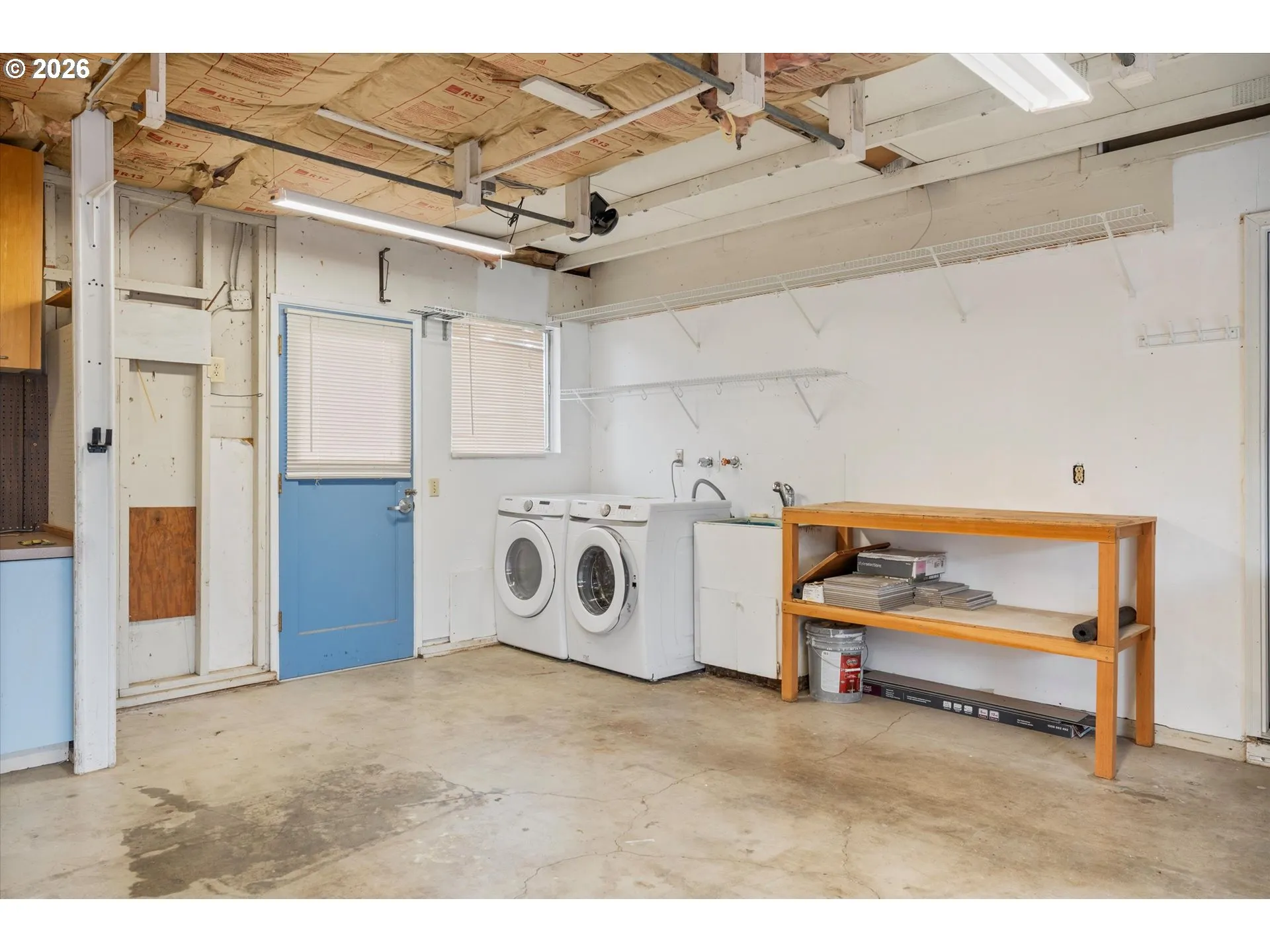 Laundry-Garage