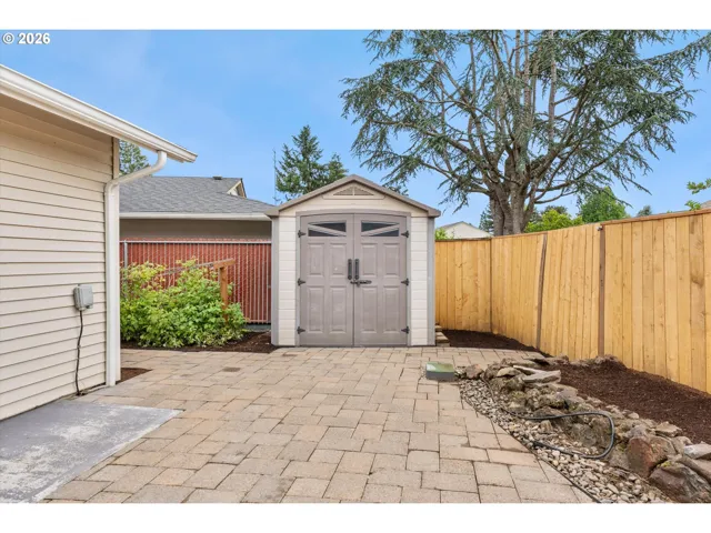 Shed