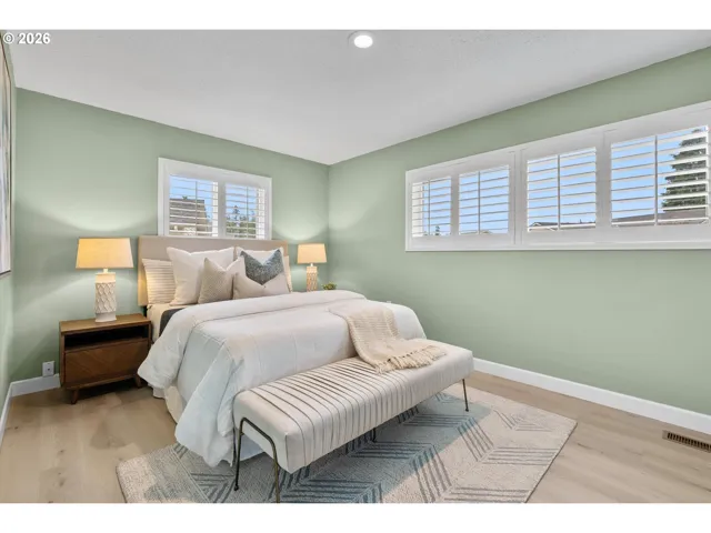 Bedroom, Primary