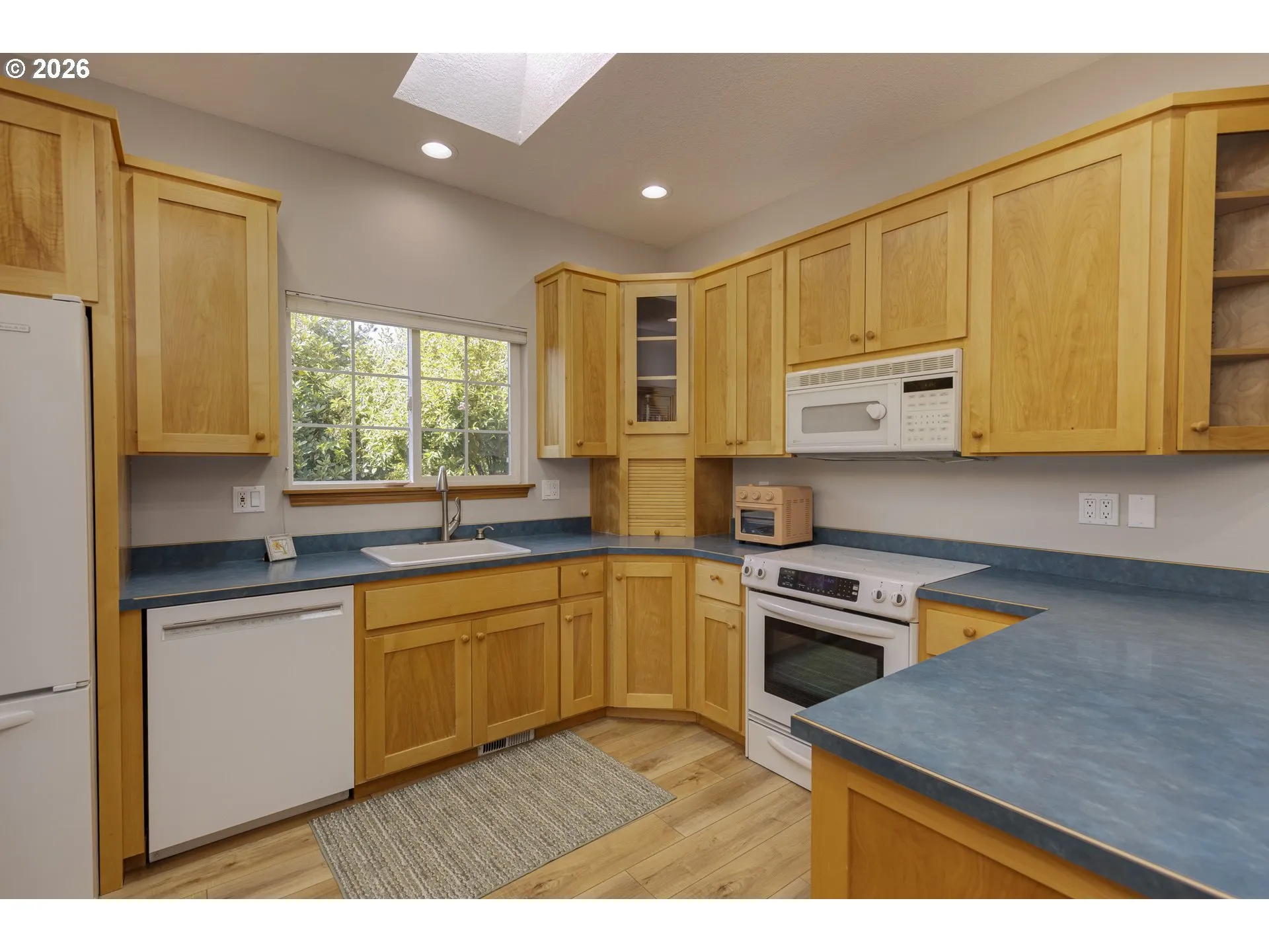 Kitchen-Skylight
