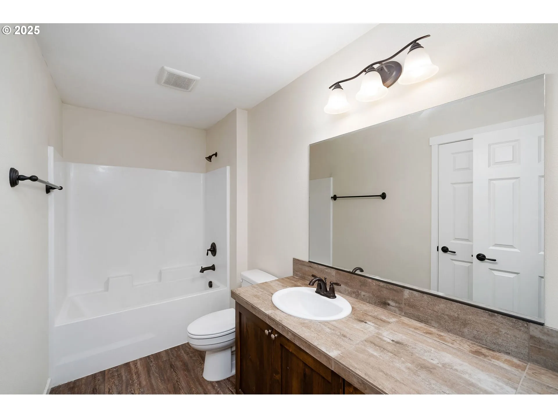 Bathroom-Hall