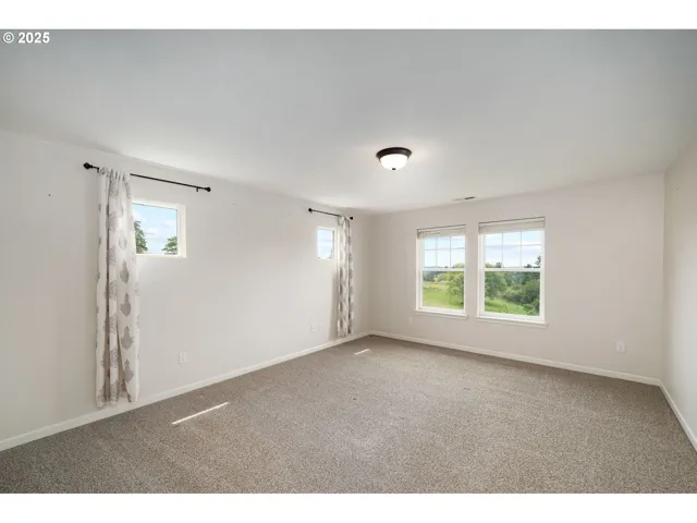 Bedroom, Primary