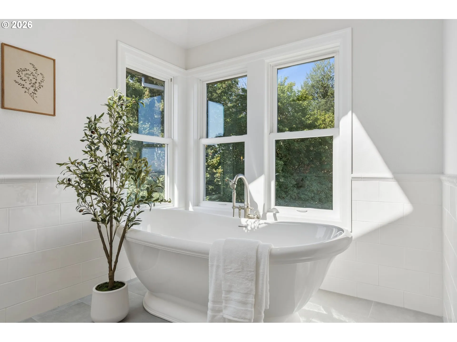 Bathroom, Attached