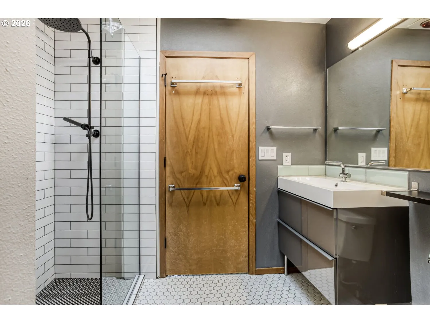 Bathroom-Jack and Jill