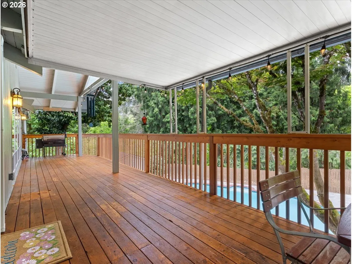 Deck-Main