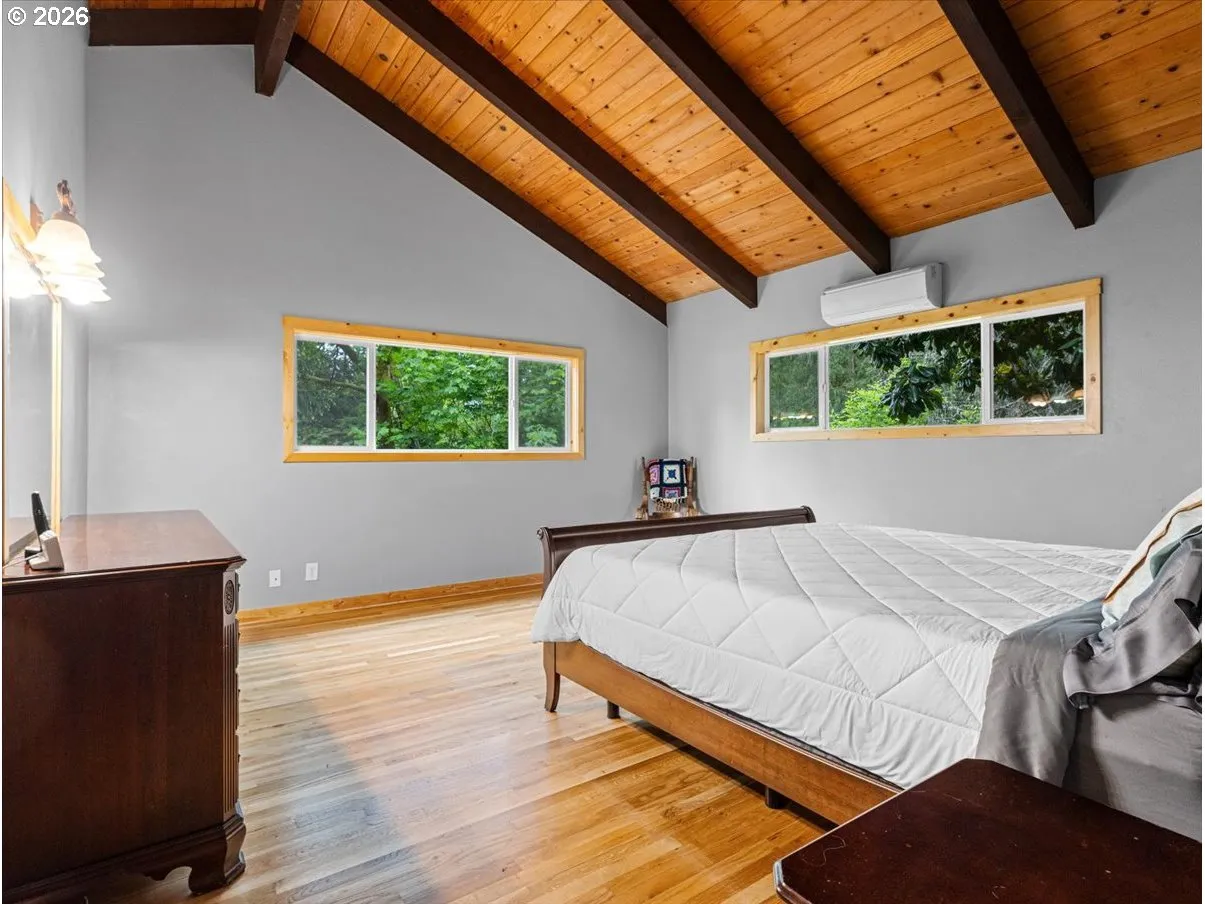 Primary Bedroom-Main