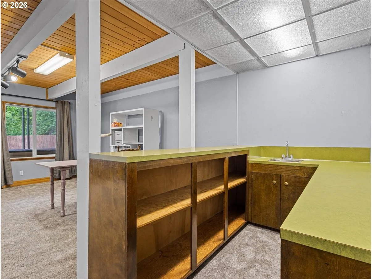 Wet Bar