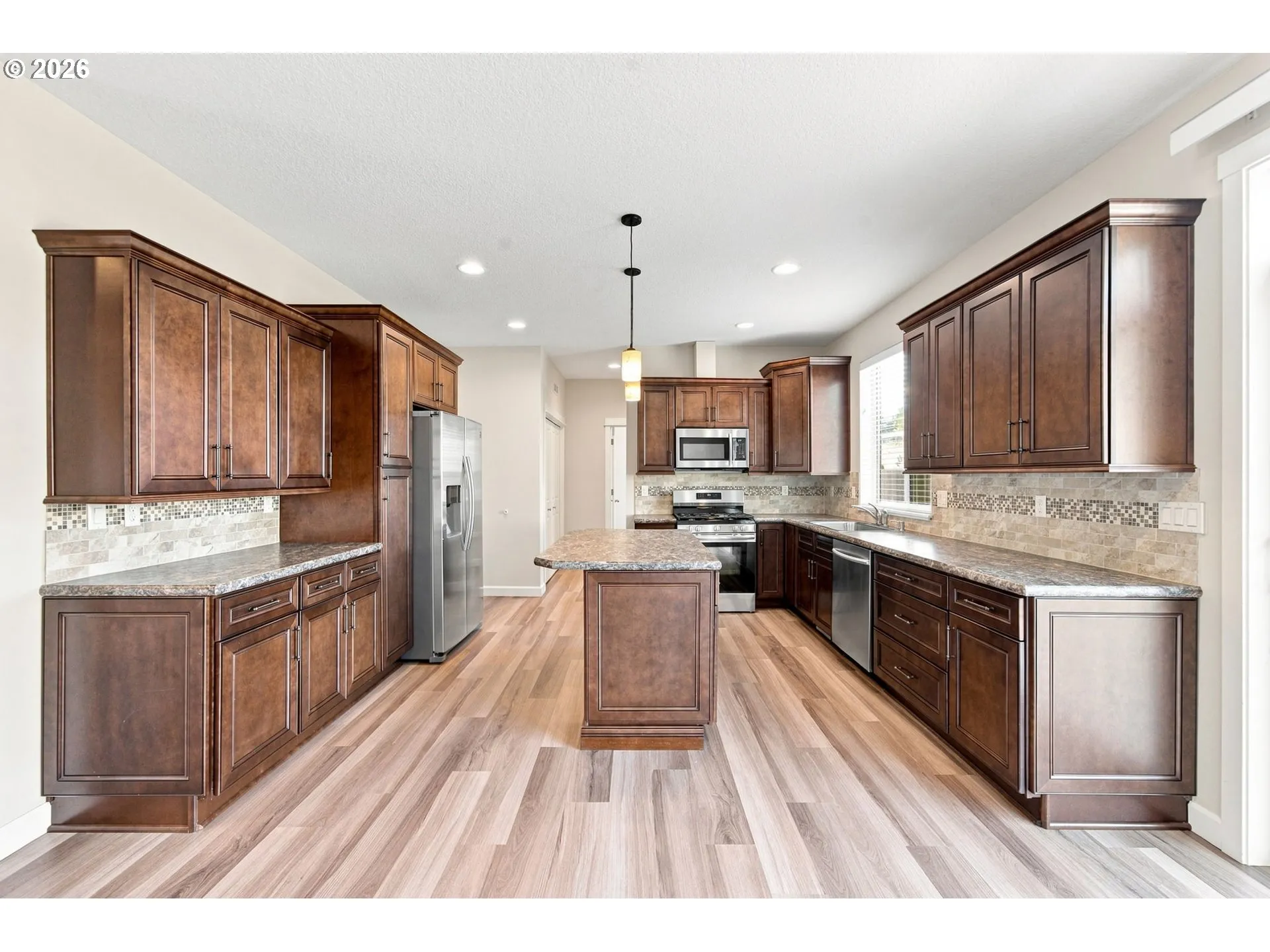 Kitchen-Island