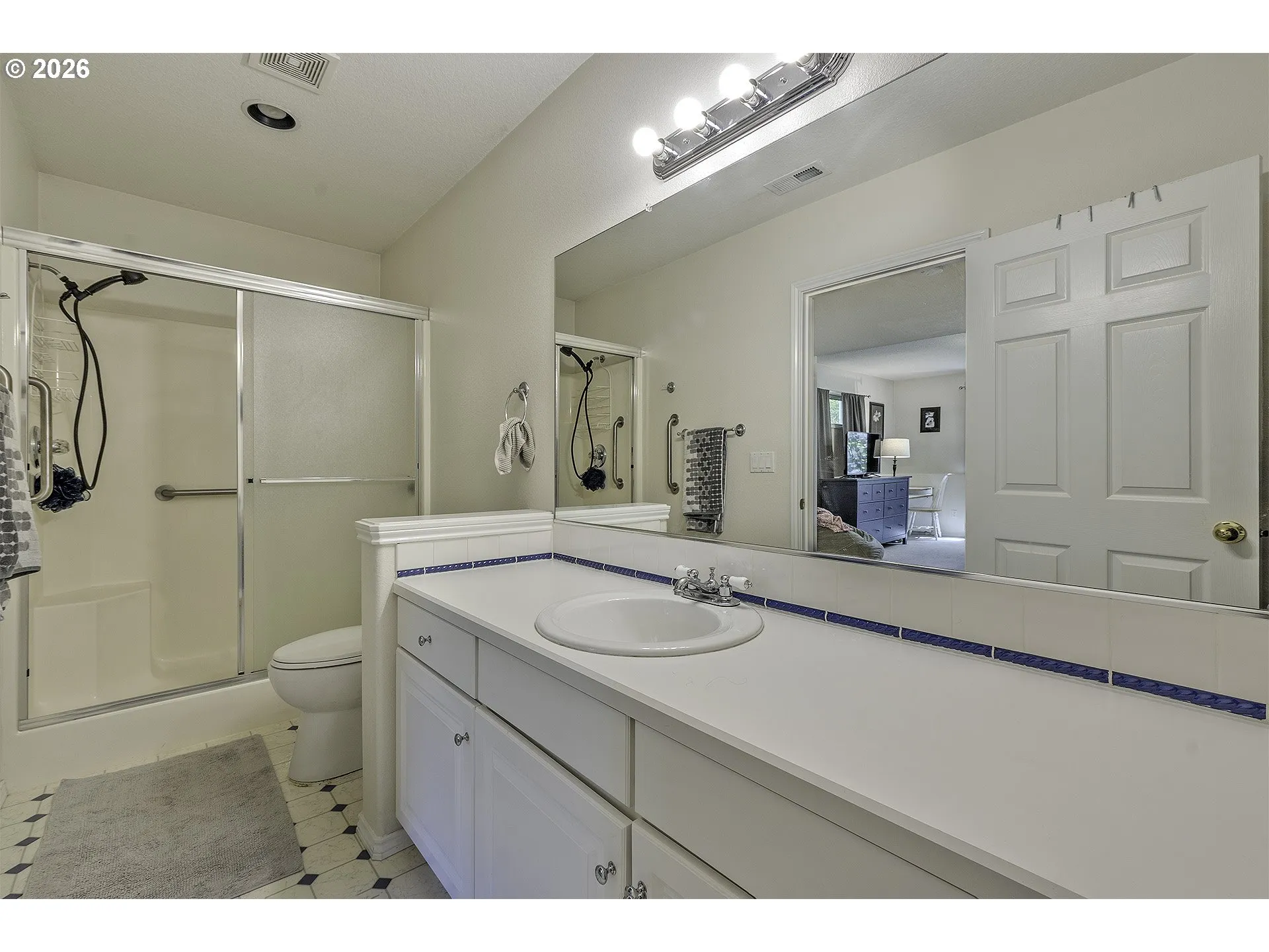 En Suite Bathroom