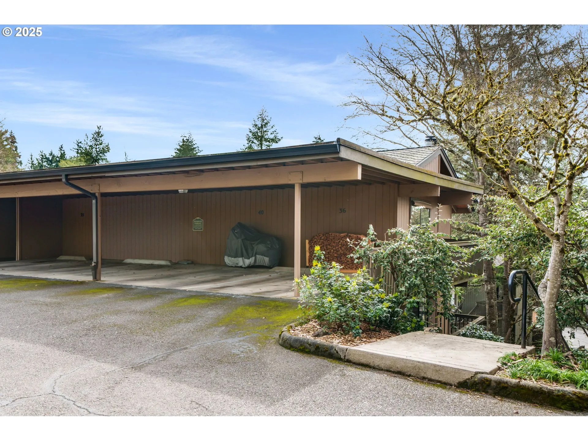 Carport