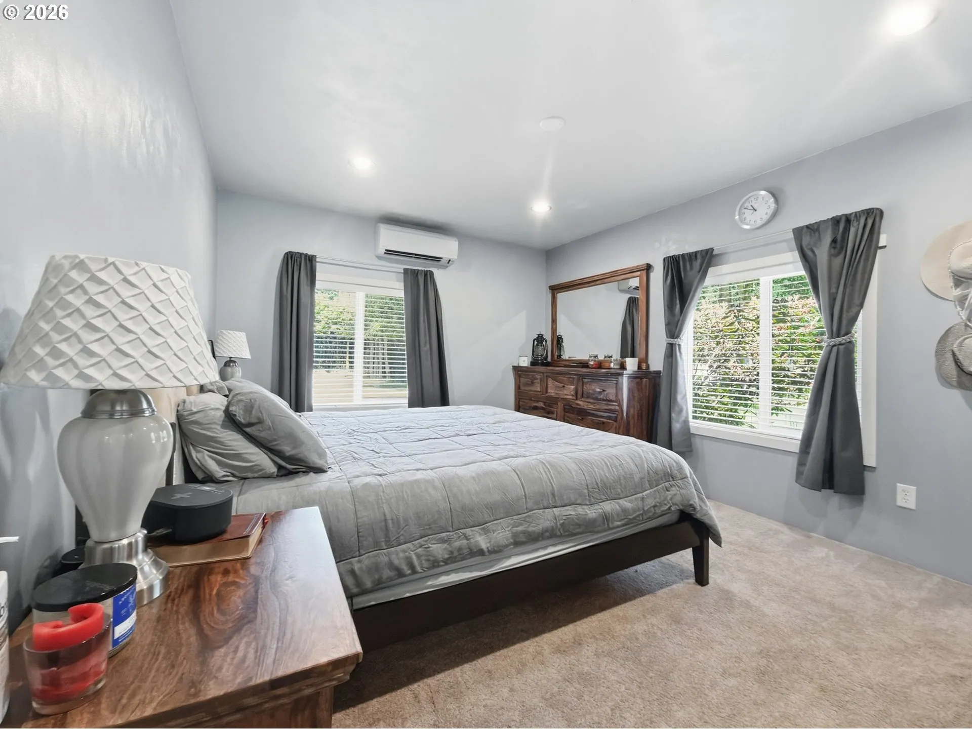 Bedroom, Primary