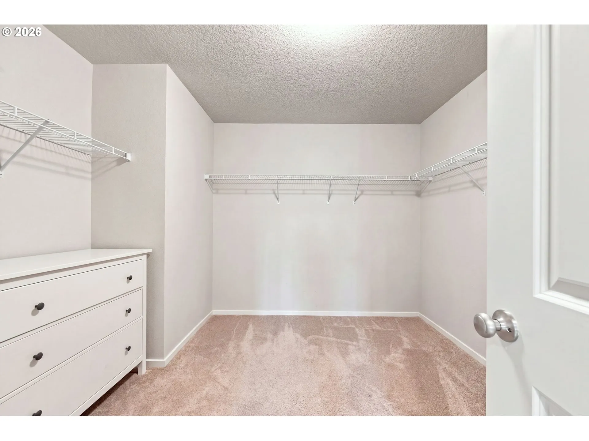 Bedroom, Owner's Suite-Walk-In Closet