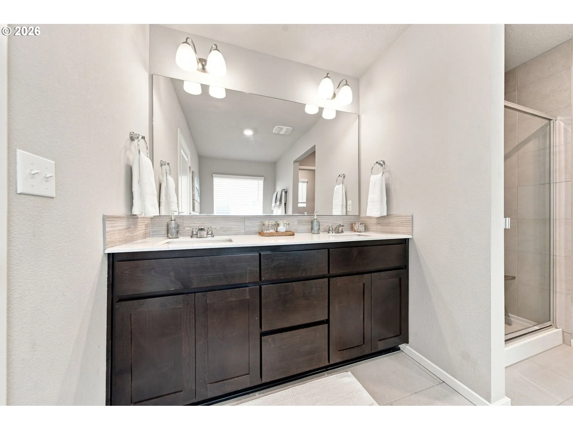 Bathroom, Attached-Double Sinks
