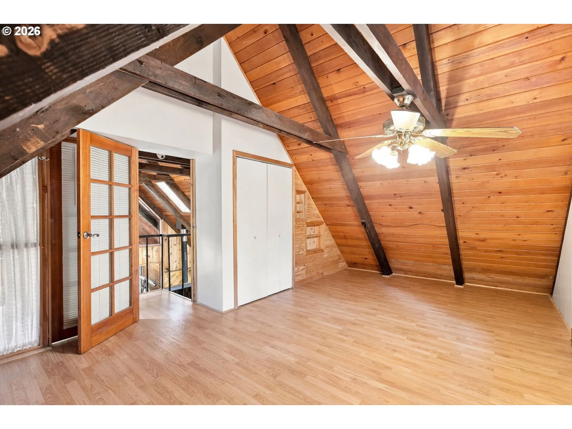 Bedroom-Upper