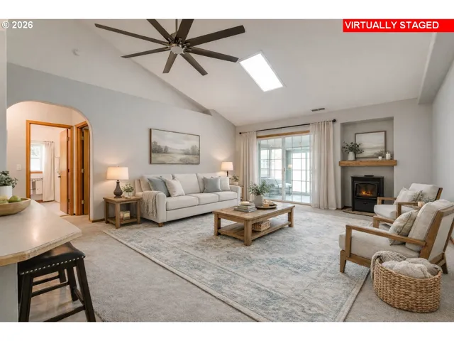 Living Room-Fireplace