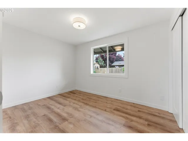 Bedroom, Owner's Suite-Main