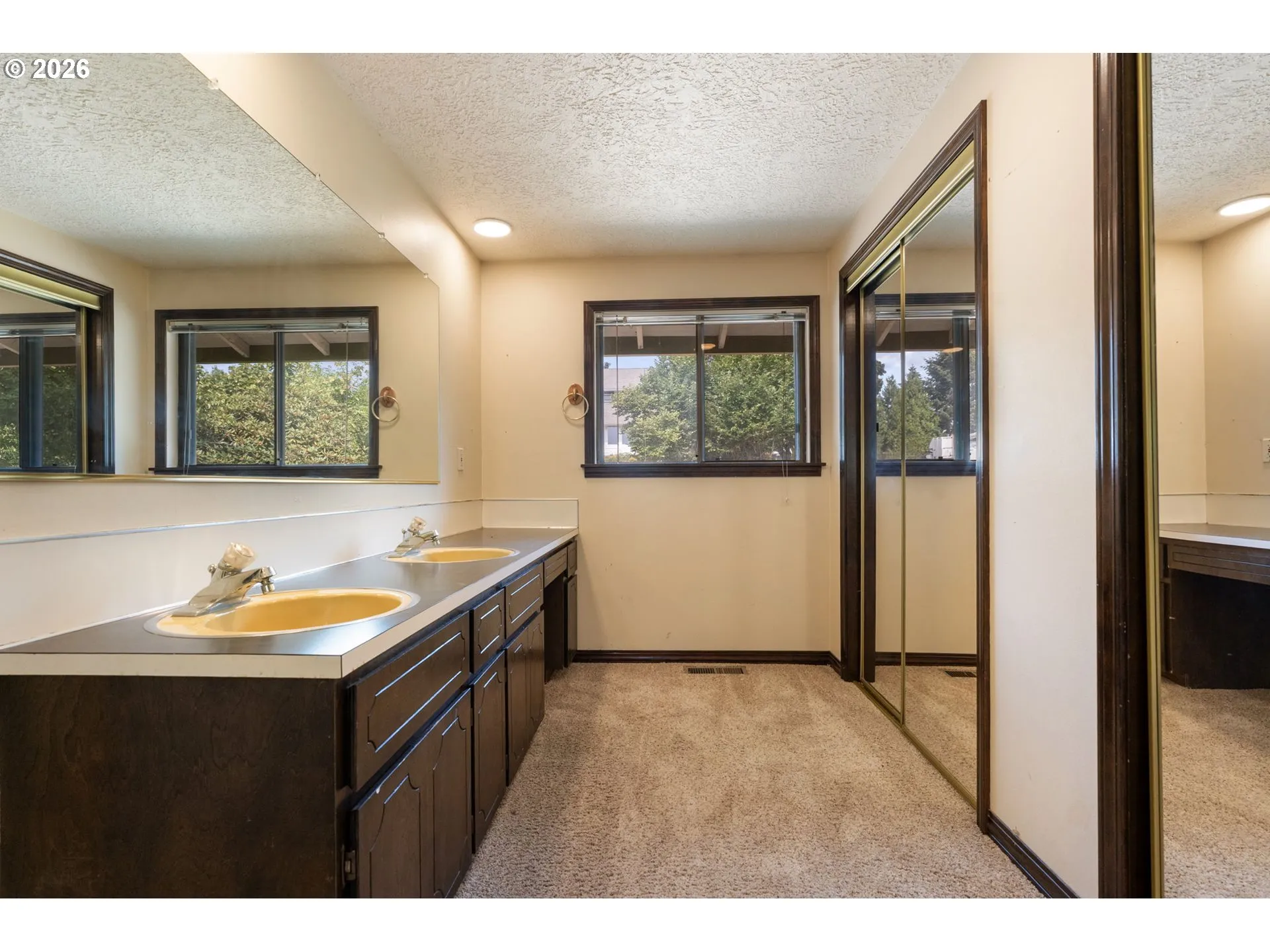 Bedroom, Owner's Suite