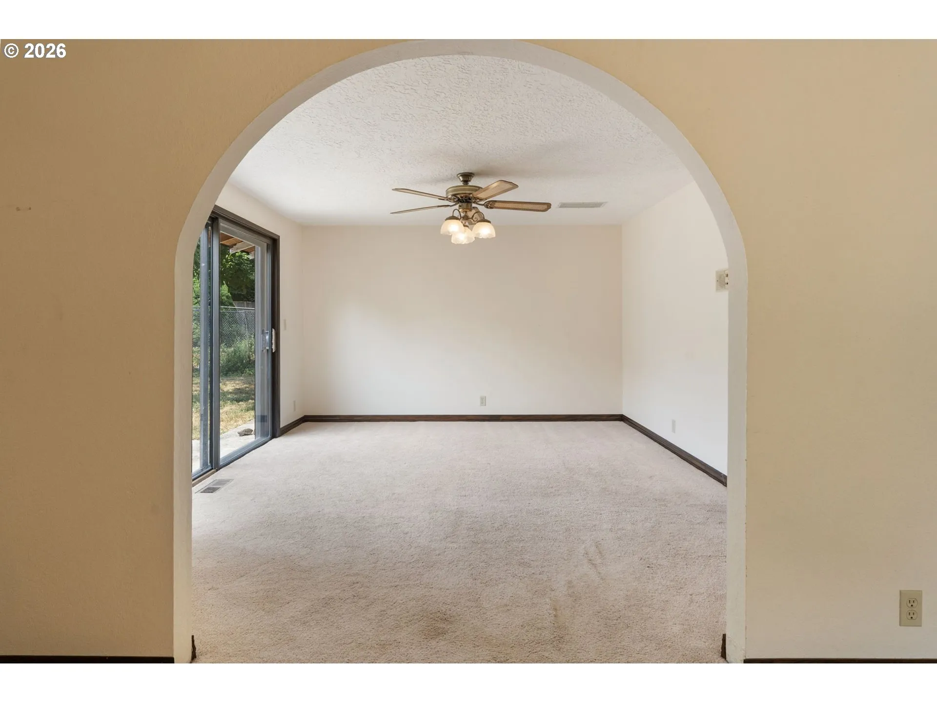 Dining Room-Formal