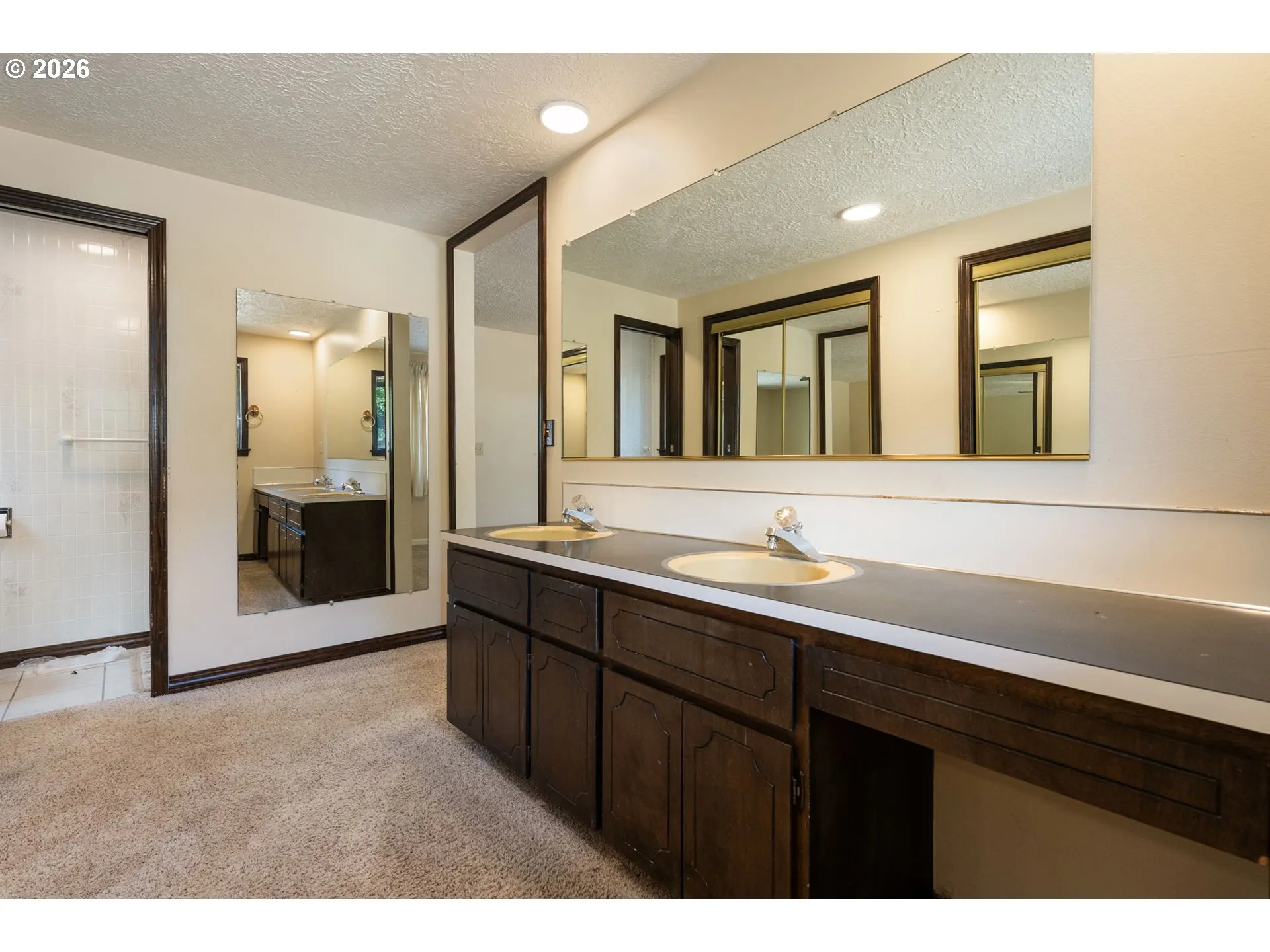 Bedroom, Owner's Suite