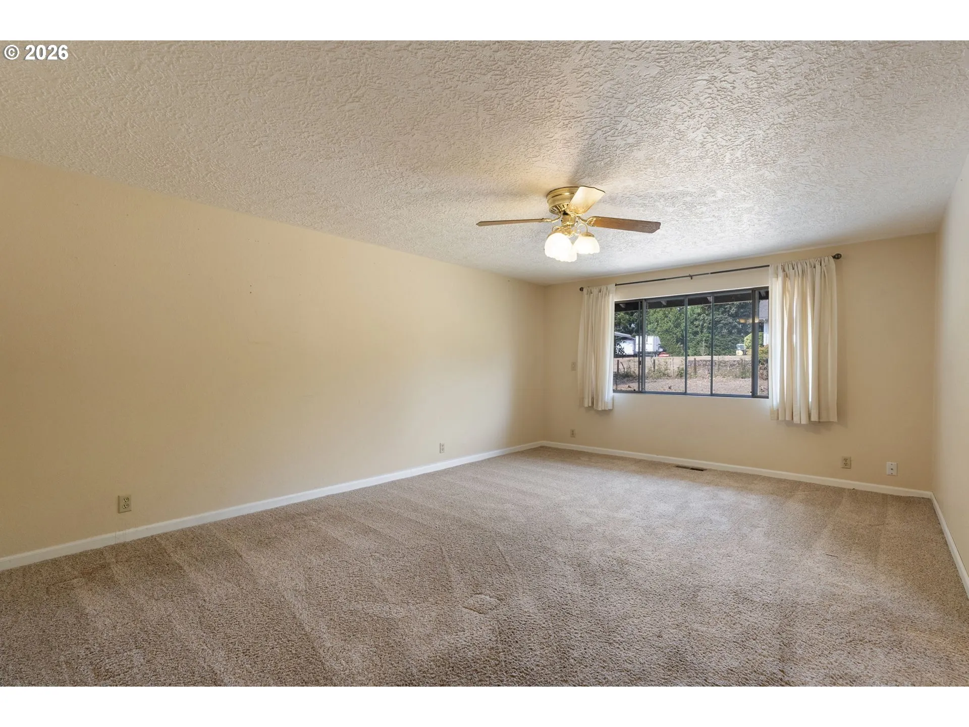 Bedroom, Owner's Suite