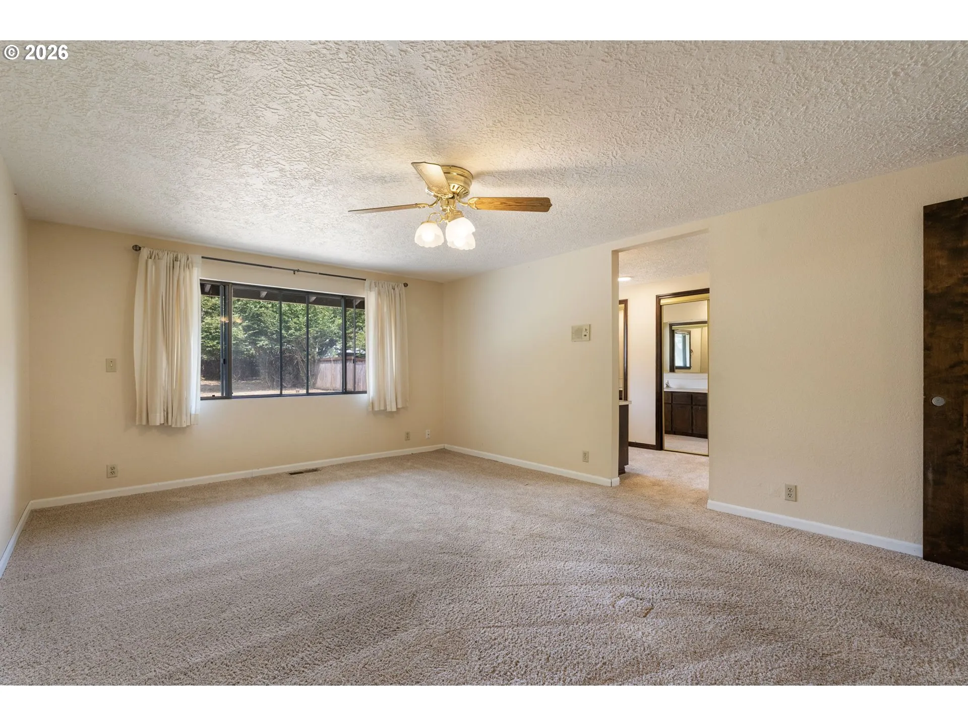 Bedroom, Owner's Suite
