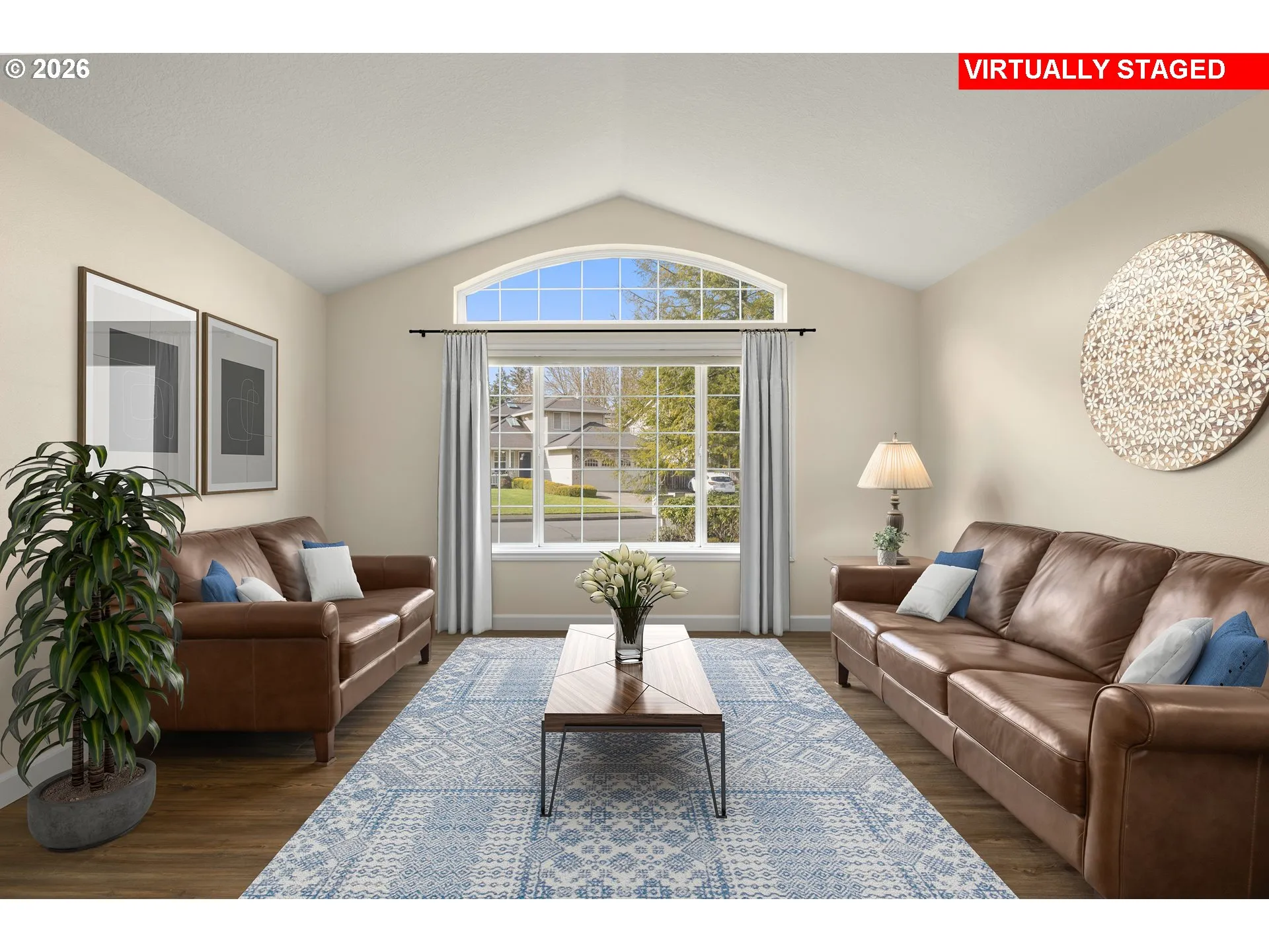 Living Room-Vaulted Ceilings