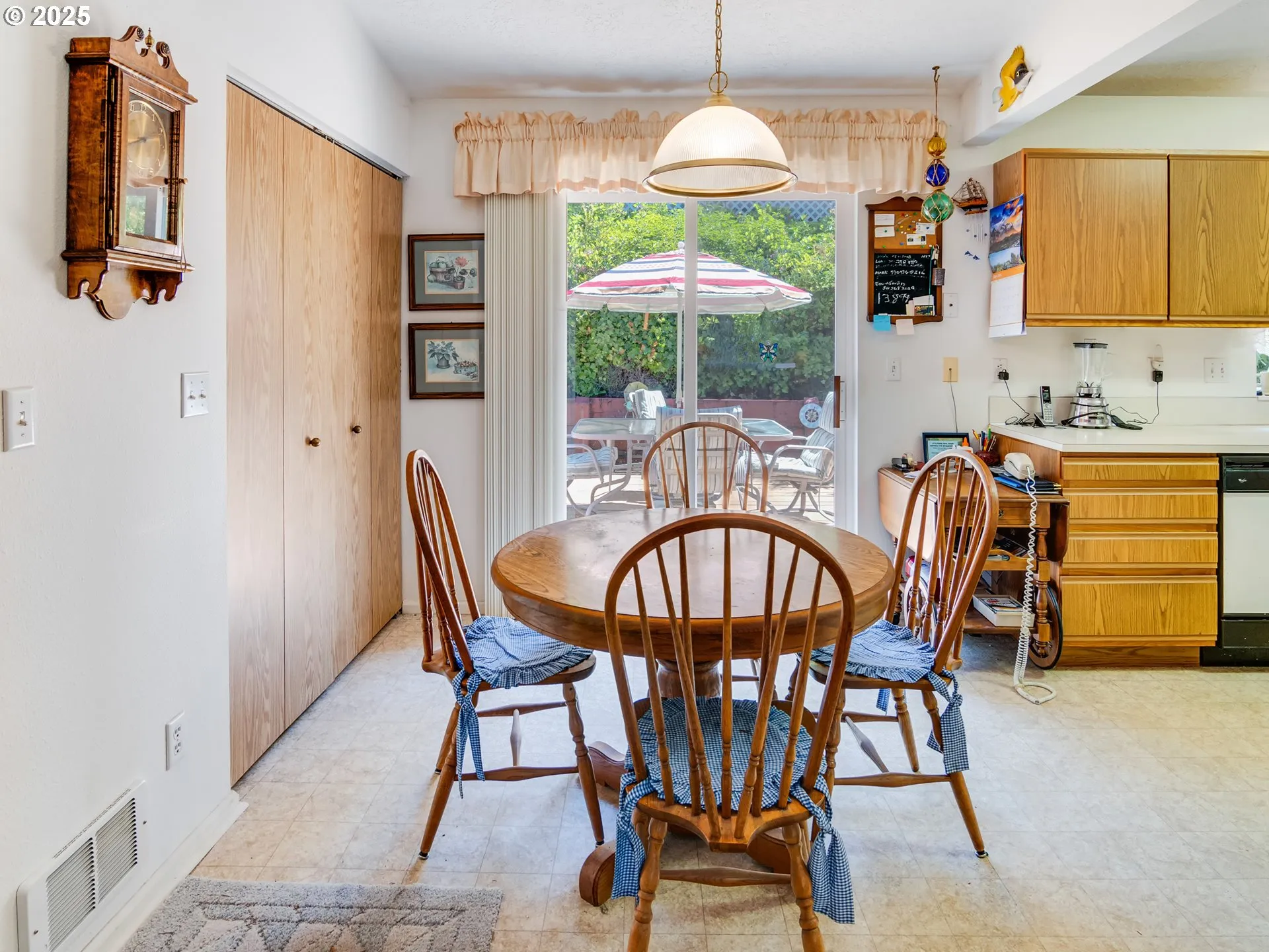 Kitchen/Nook