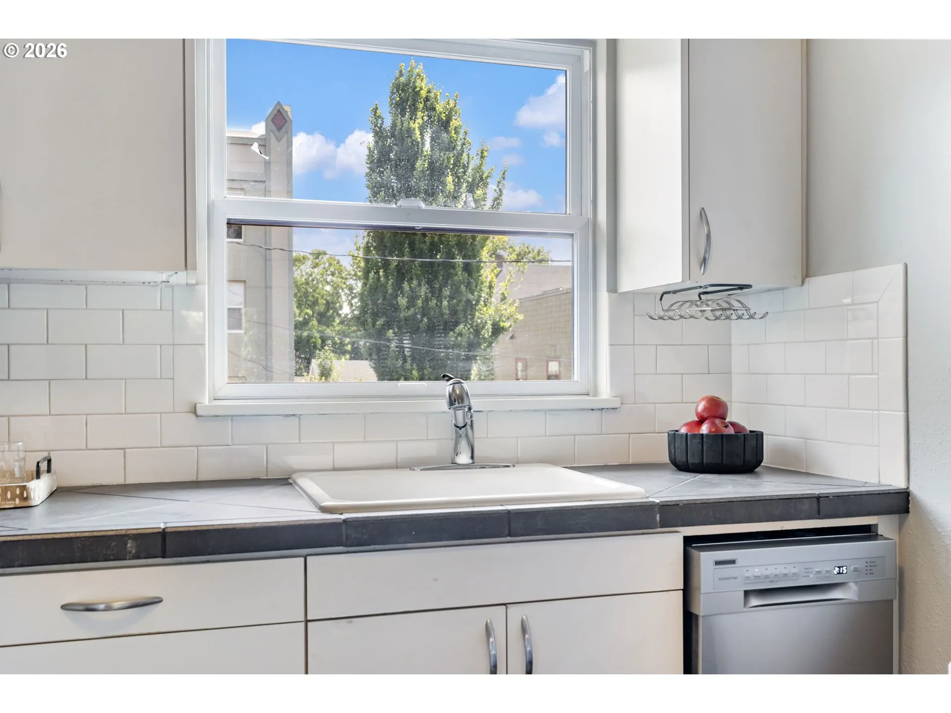 Kitchen-Eating Area