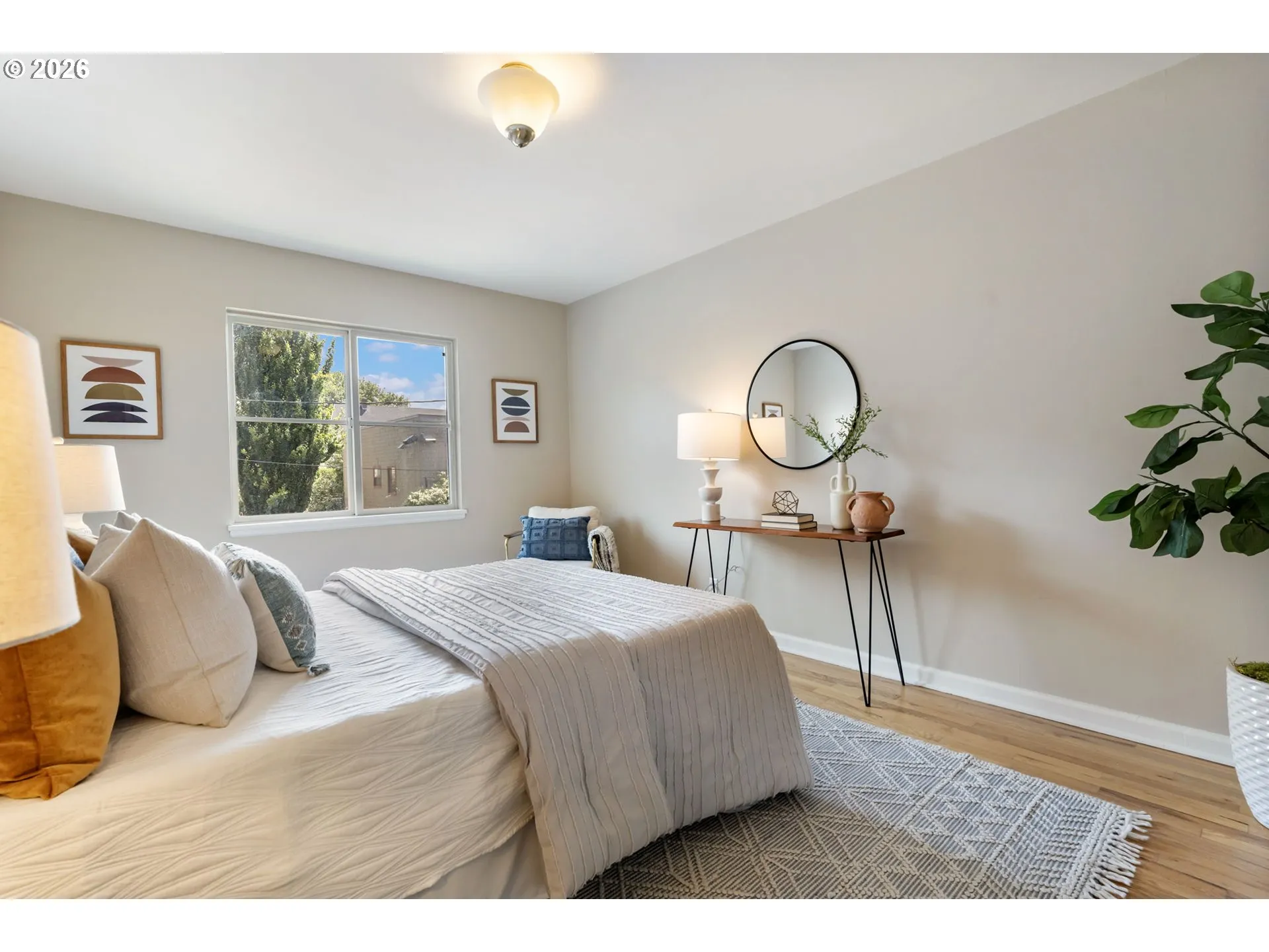 Bedroom, Primary
