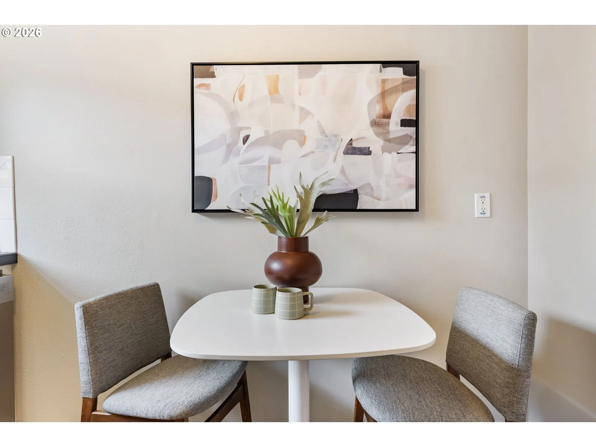Kitchen-Eating Area