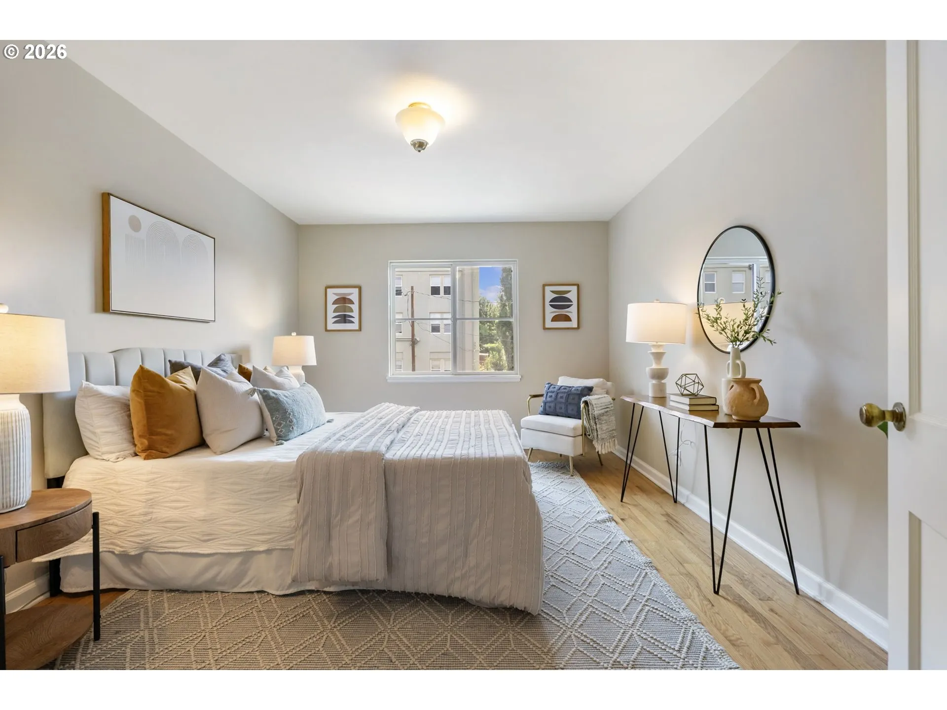 Bedroom, Primary