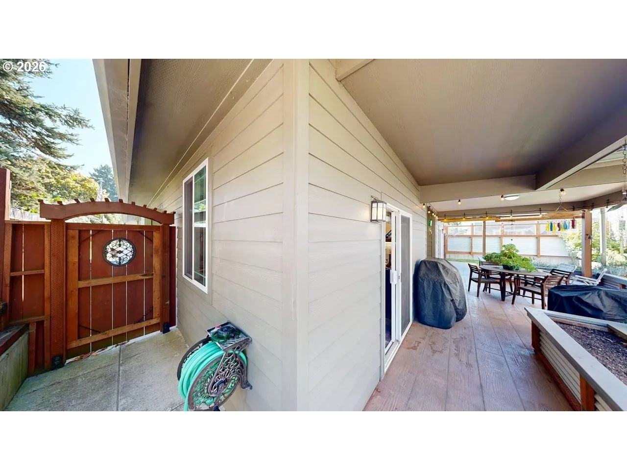 Yard-Fenced