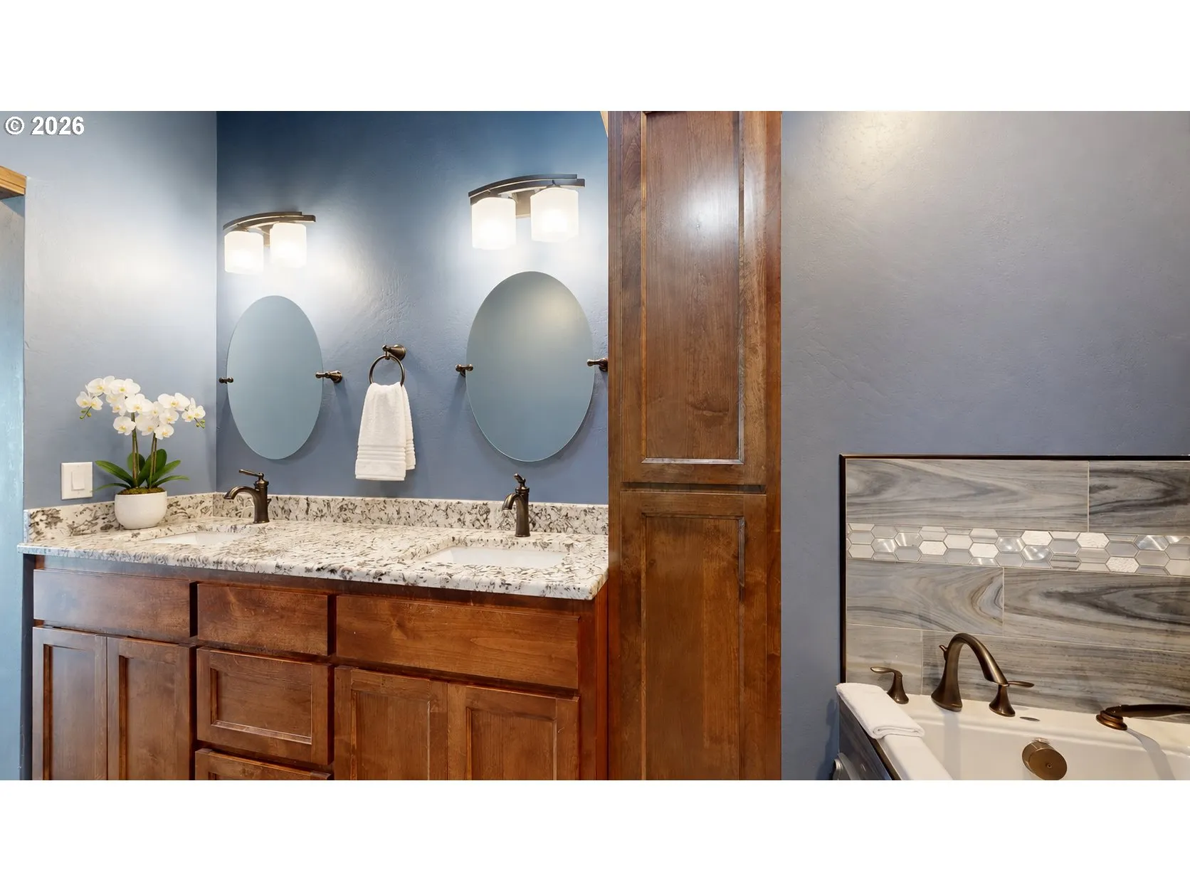 Bathroom, Attached-Double Sinks