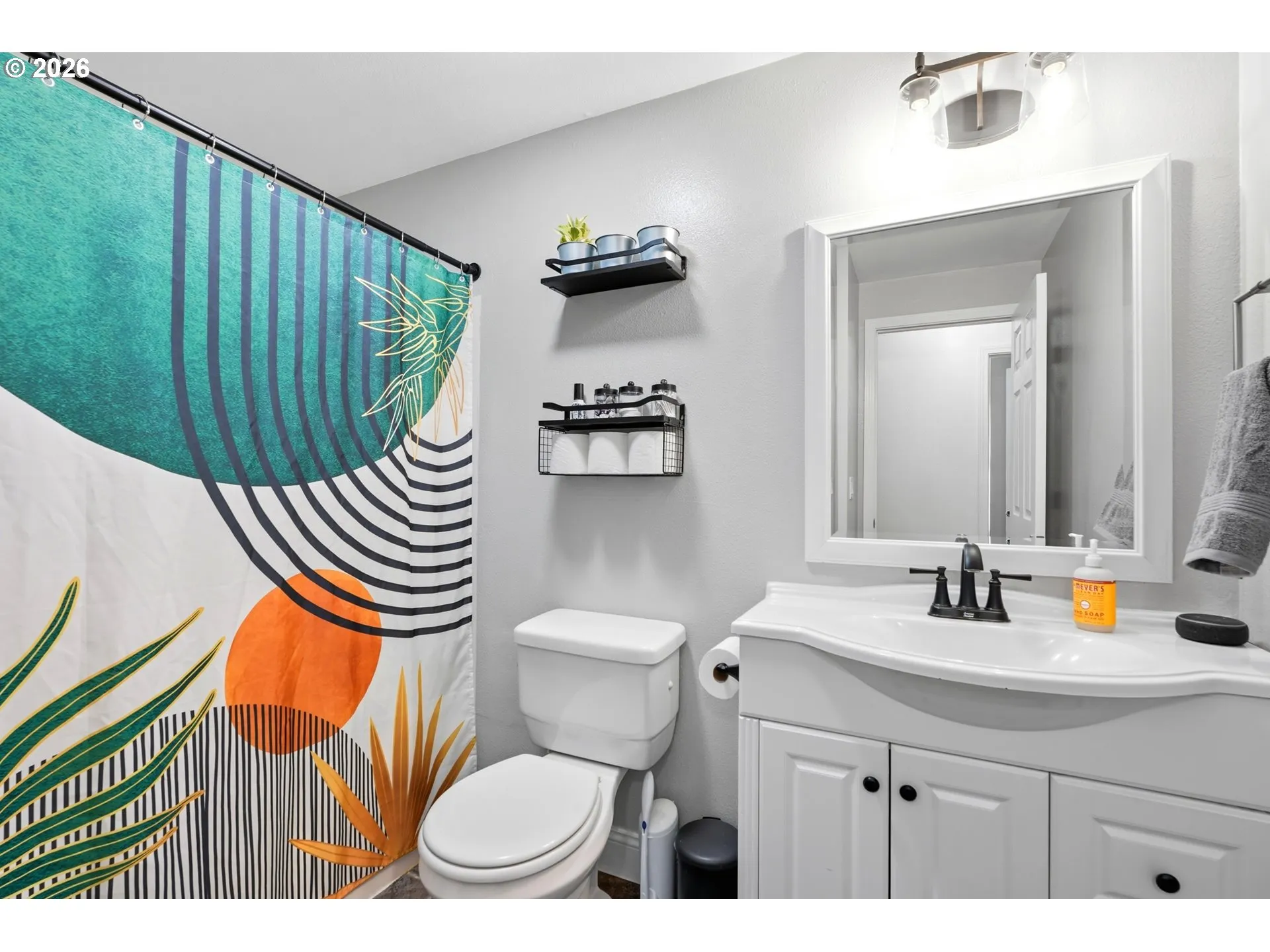 Bathroom-Hall