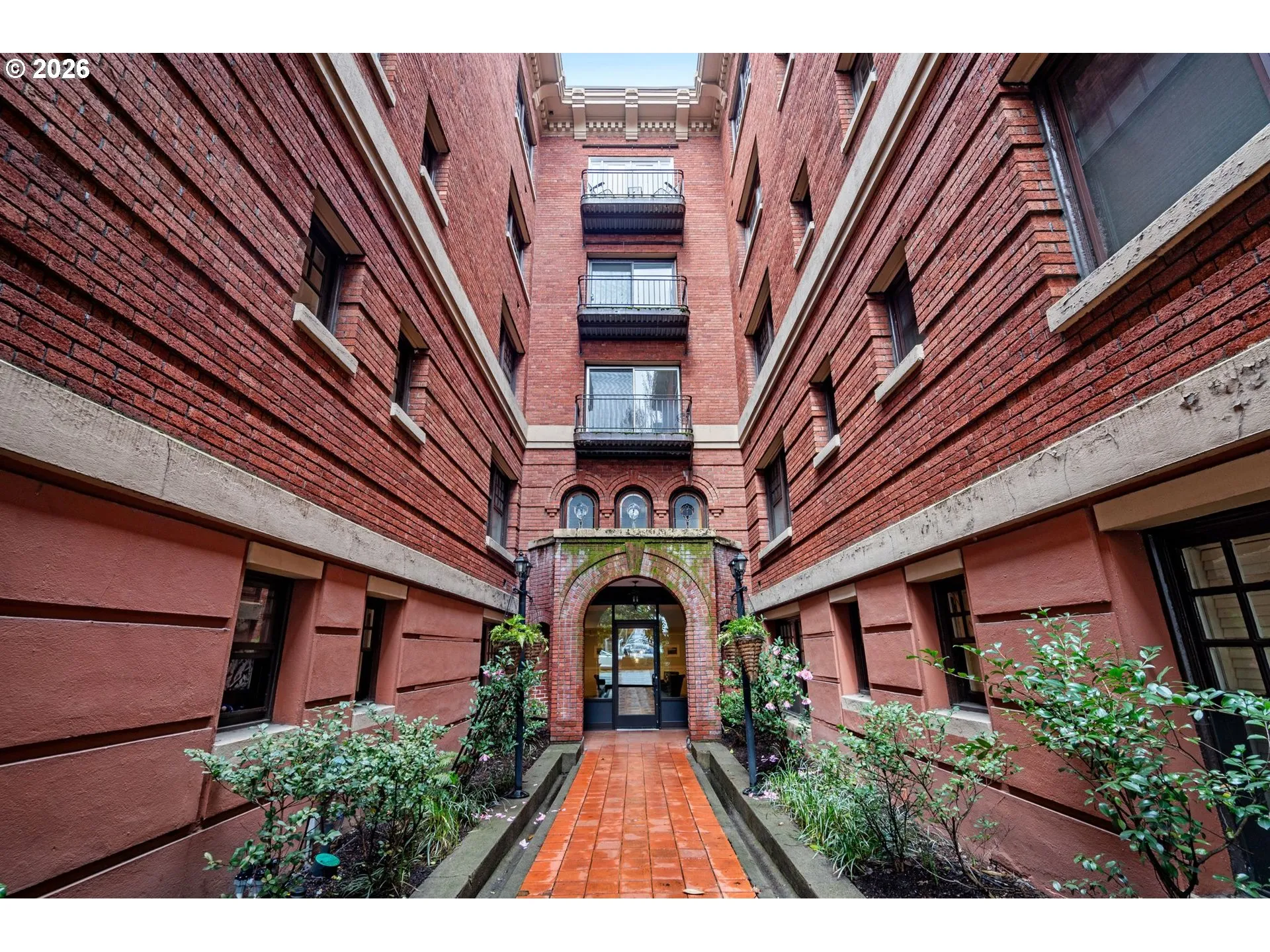 Entrance/Foyer