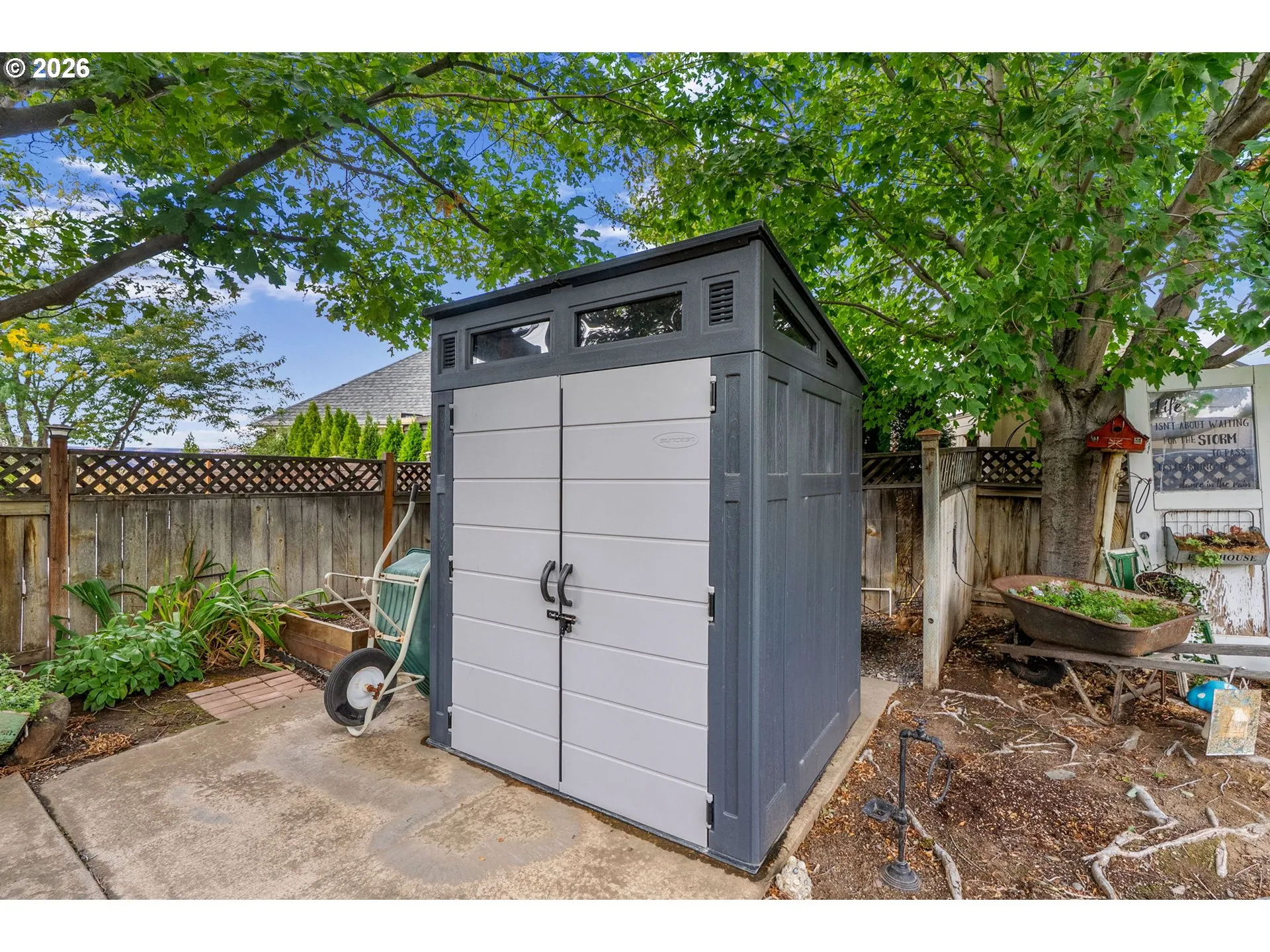 Shed