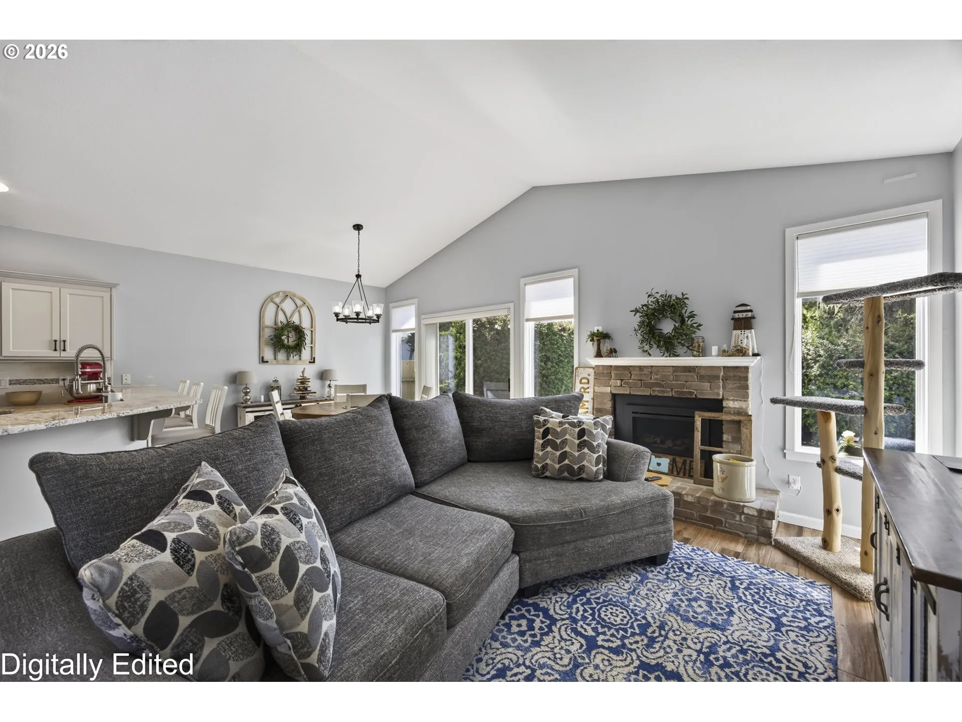 Living Room-Vaulted Ceilings