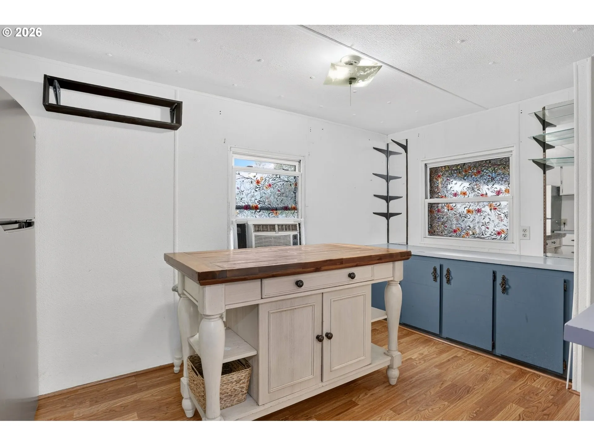 Kitchen-Island