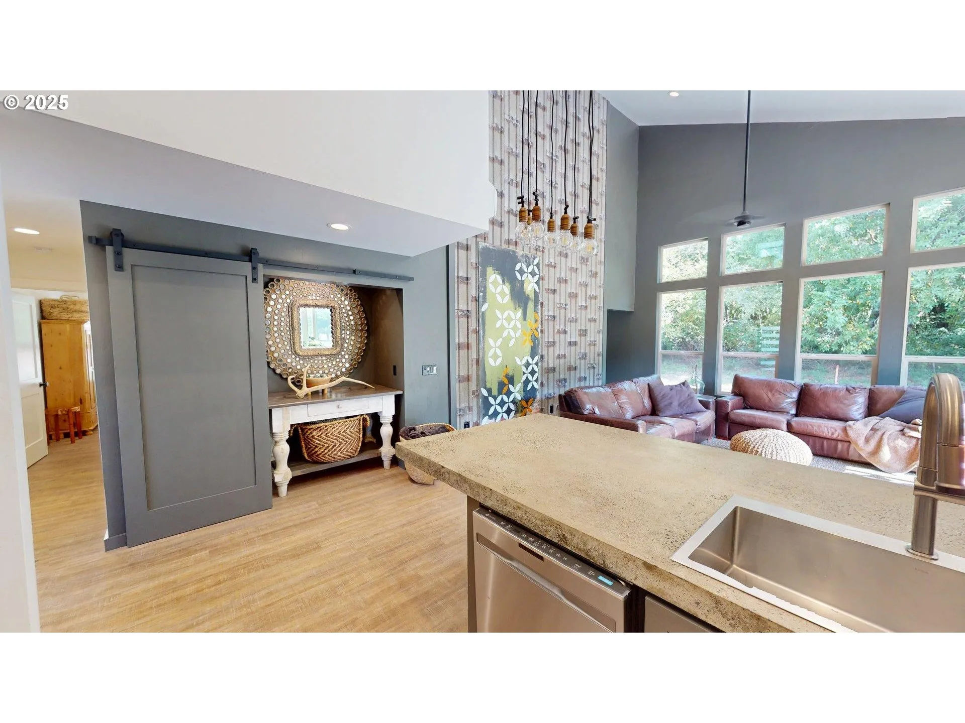 Kitchen/Living Room