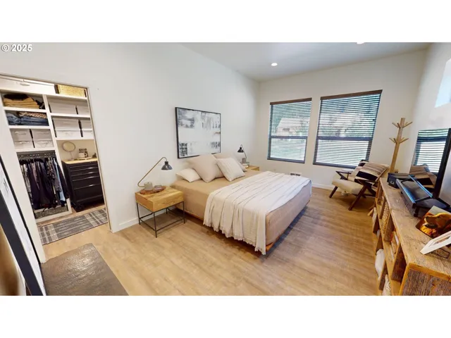 Owner's Suite Bedroom-Main