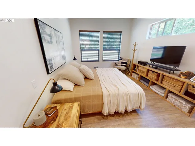 Owner's Suite Bedroom-Main