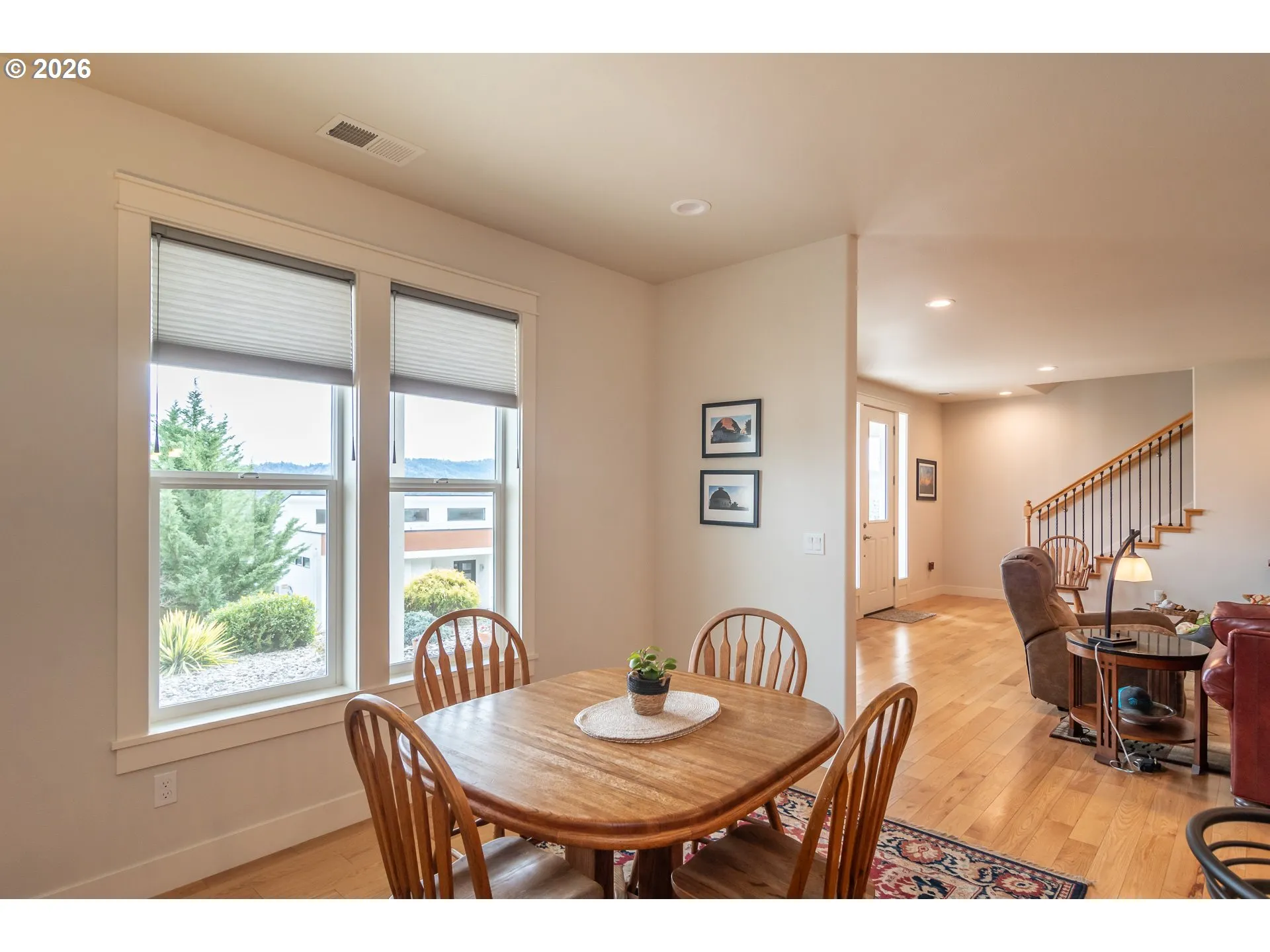 Kitchen-Eating Area