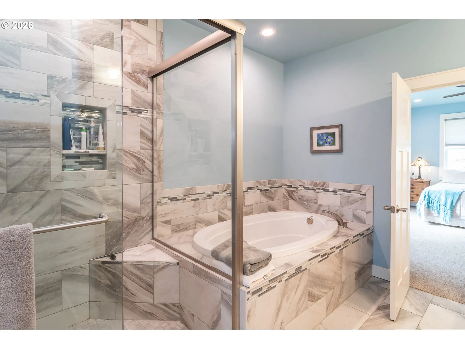 Bathroom, Attached-Garden Tub