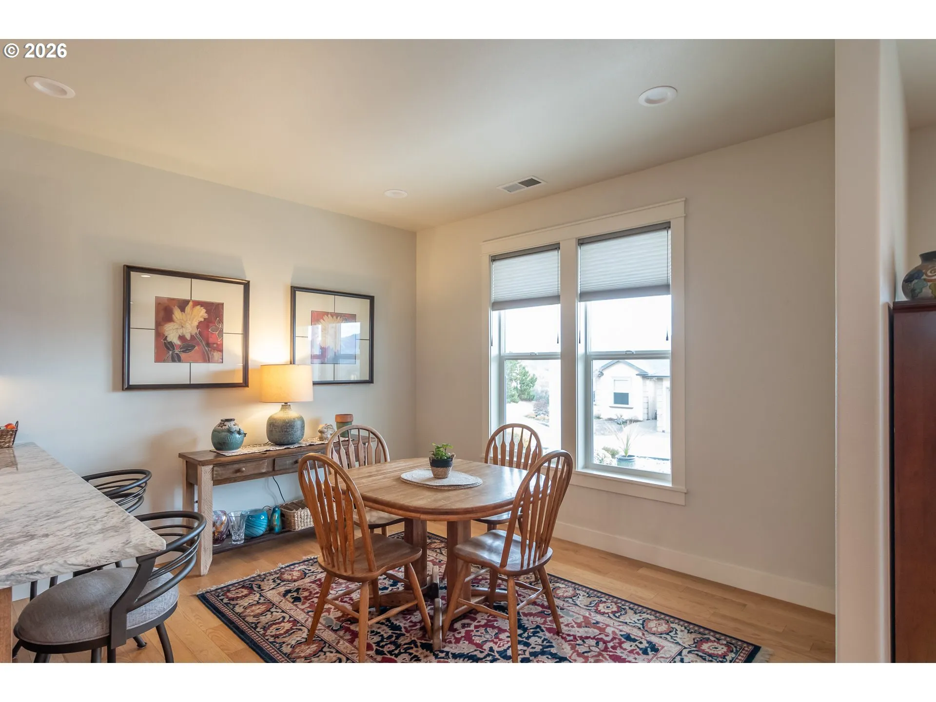 Kitchen-Eating Area