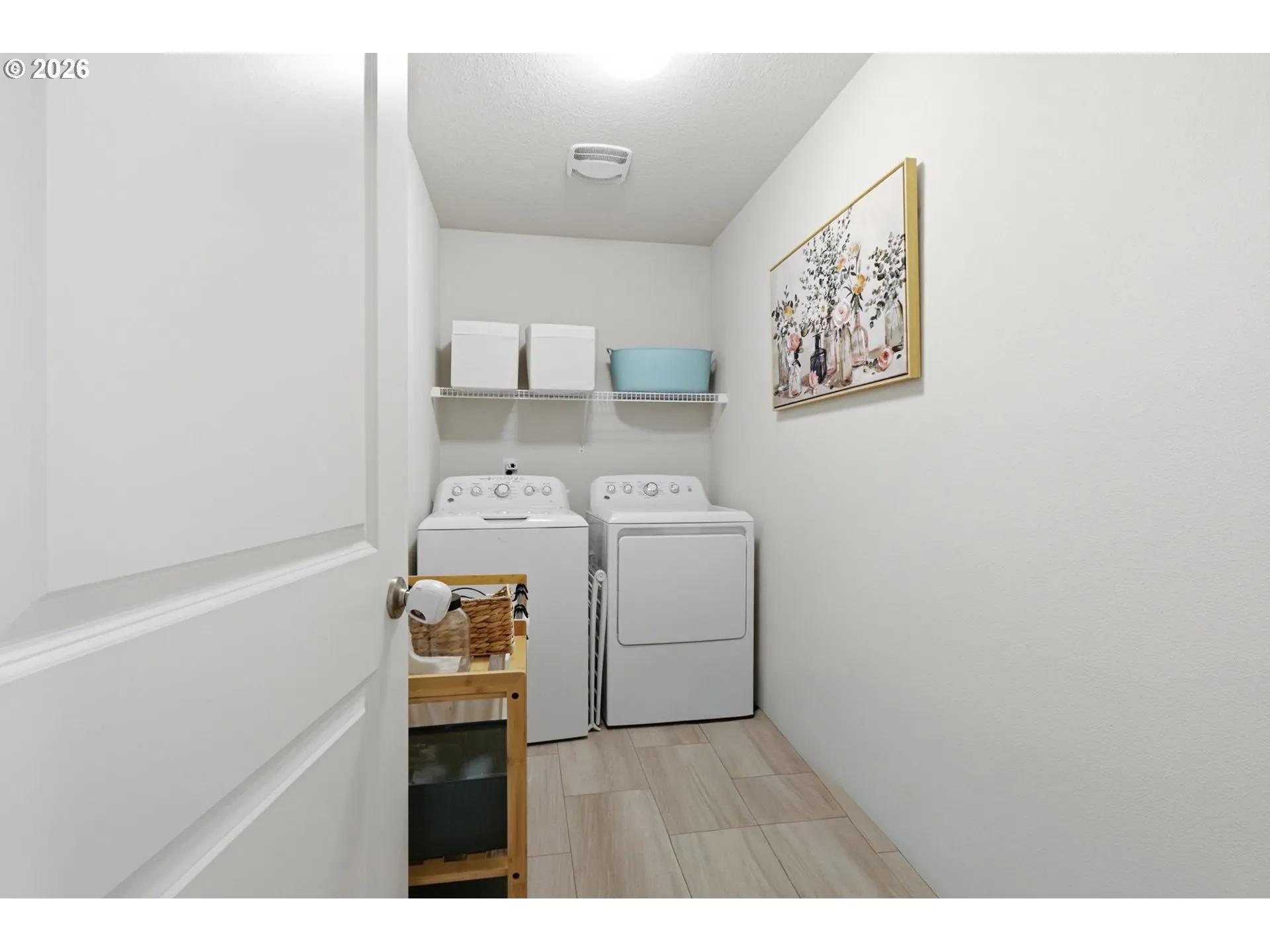 Laundry-Upper