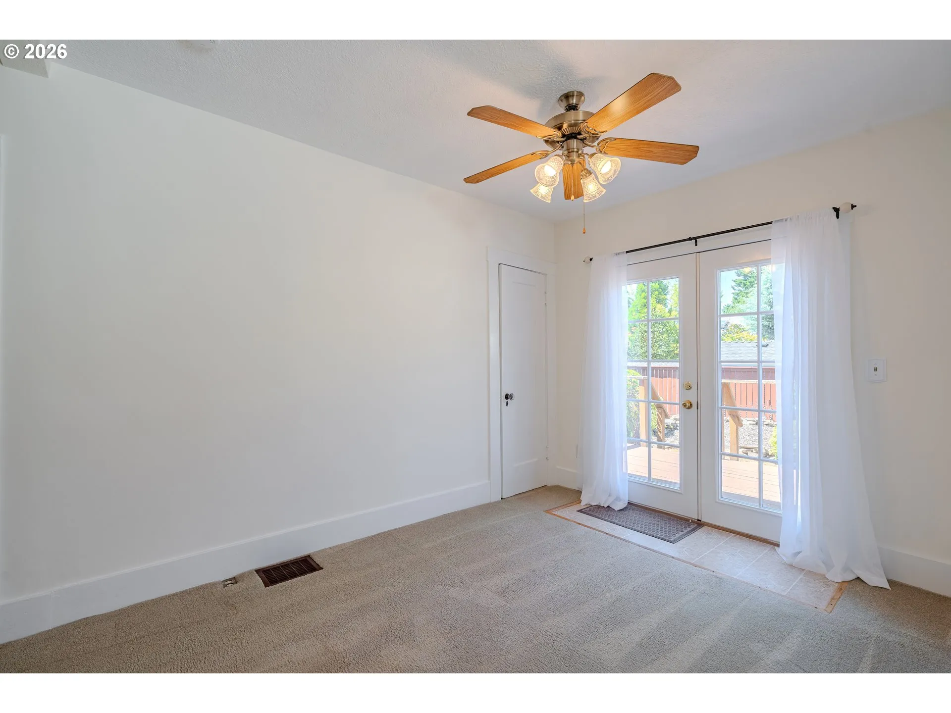 Family Room-Ceiling Fan