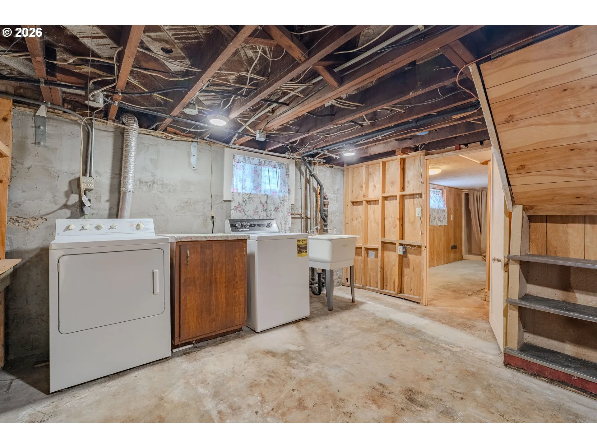 Laundry-basement