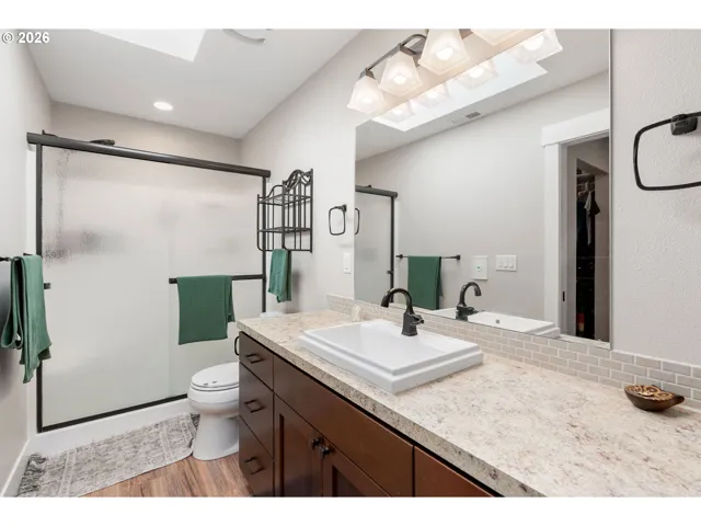 Owner's Suite Bathroom